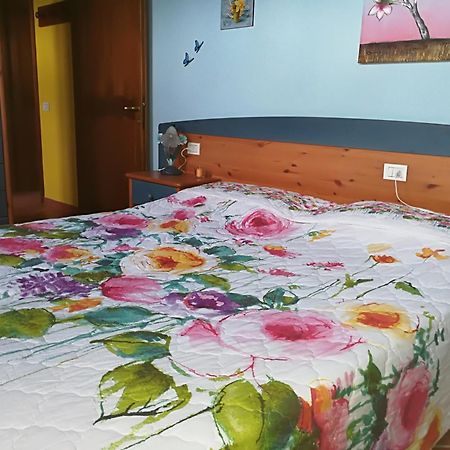 אסיאנו Casa Country House Girasole Vakantie Huis-Wakacje Huis מראה חיצוני תמונה