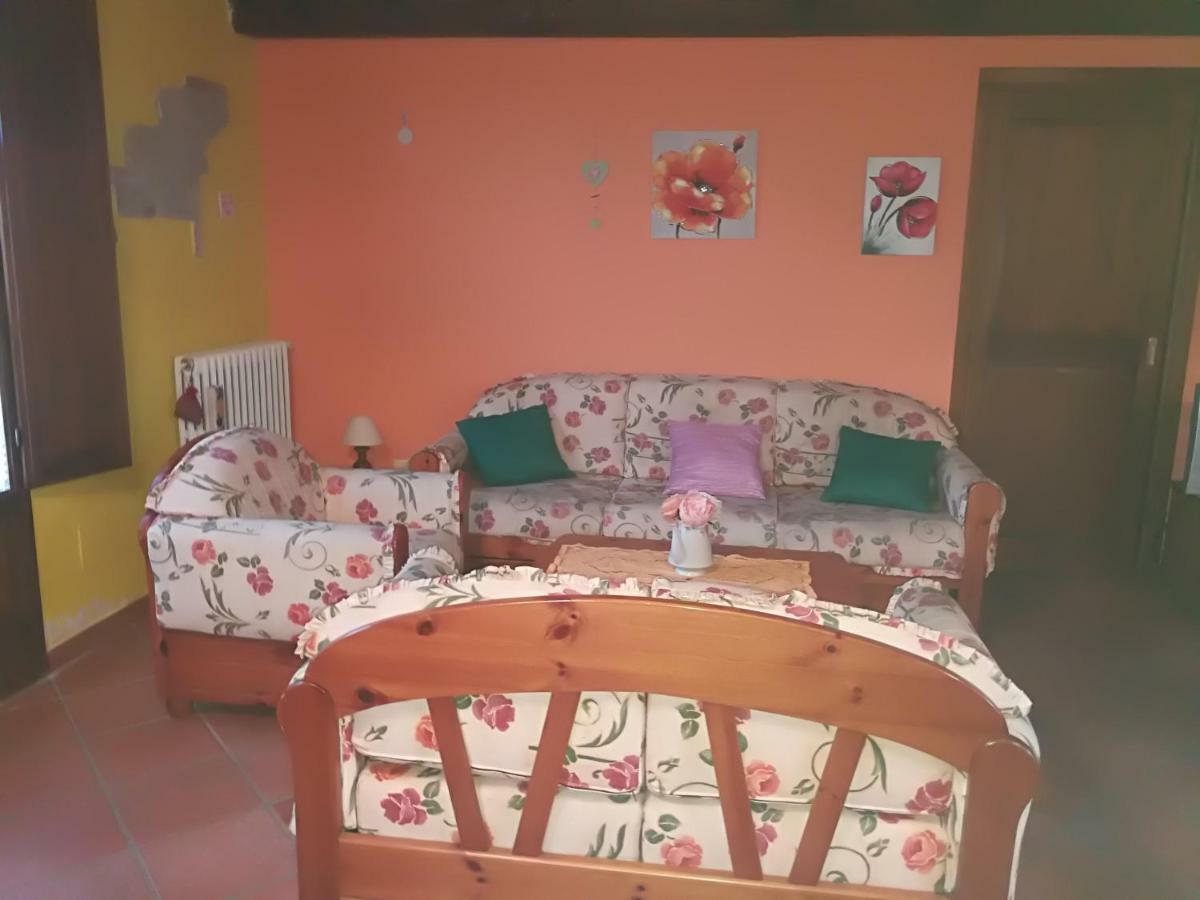 אסיאנו Casa Country House Girasole Vakantie Huis-Wakacje Huis מראה חיצוני תמונה