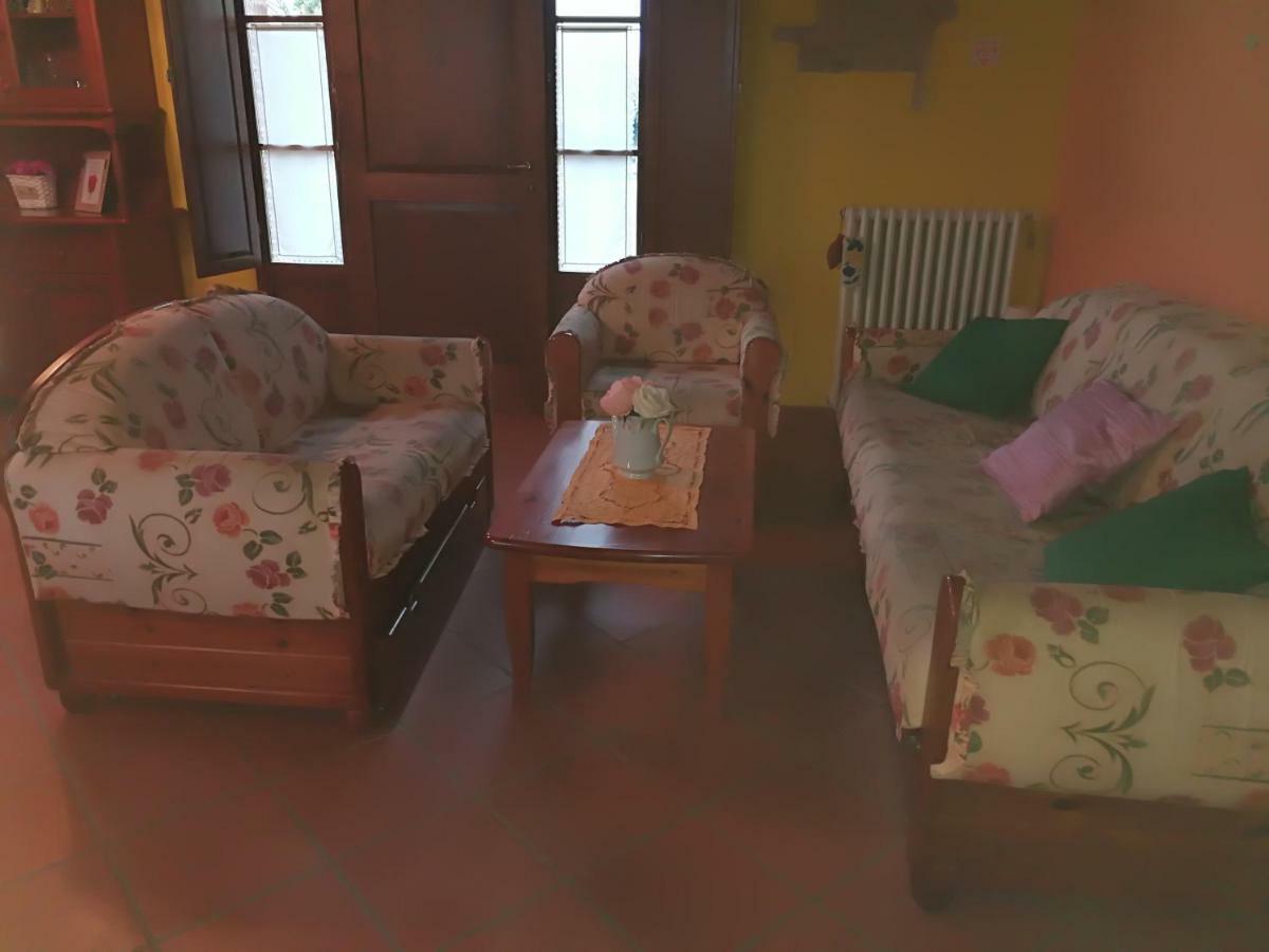 אסיאנו Casa Country House Girasole Vakantie Huis-Wakacje Huis מראה חיצוני תמונה